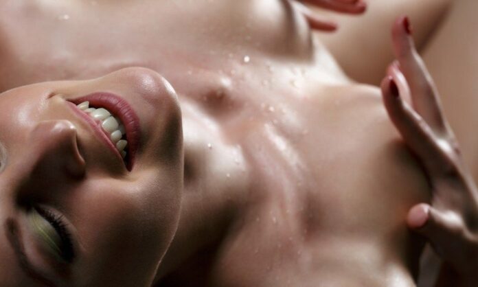 do women like having their nipples sucked during foreplay
